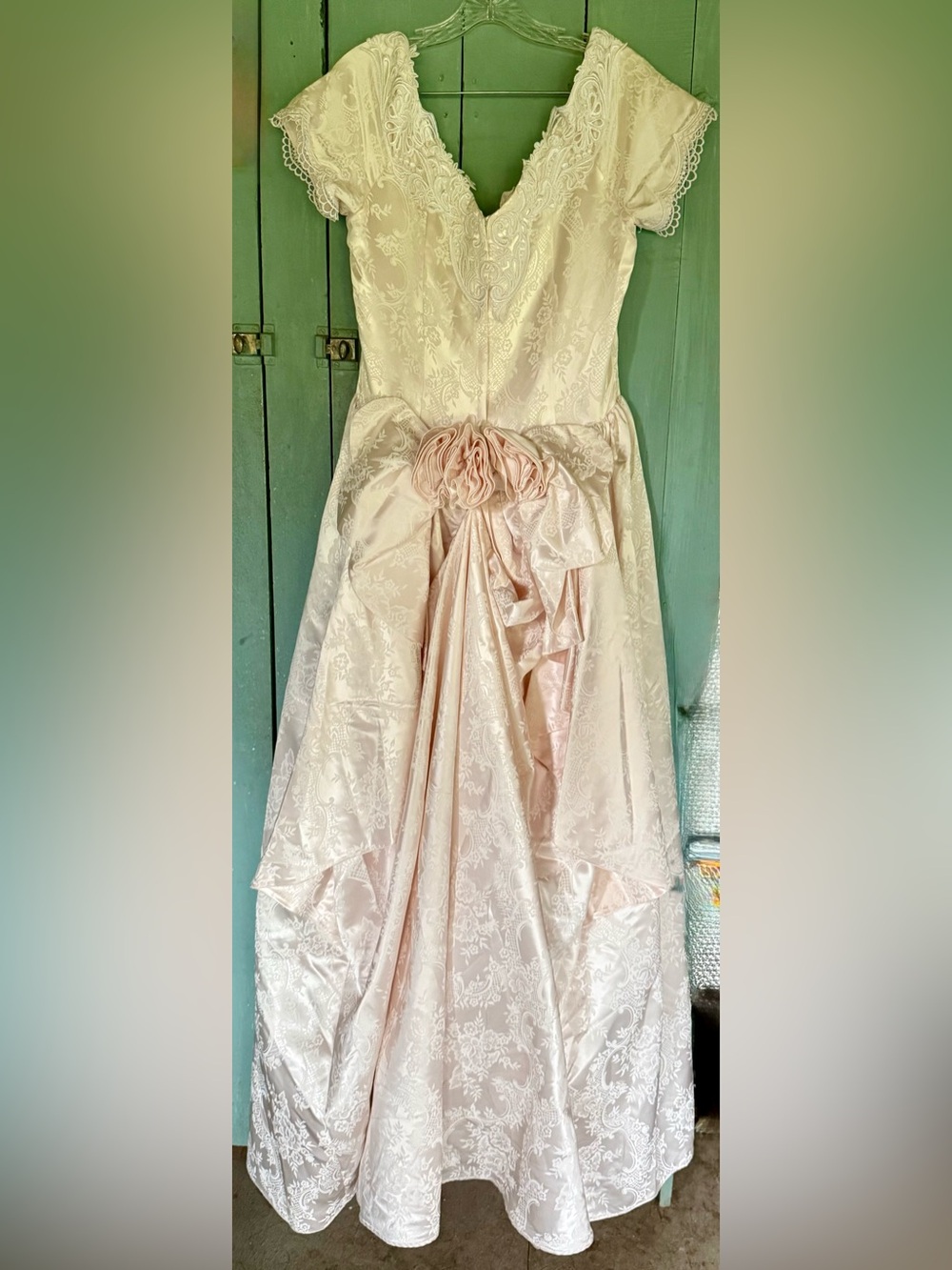 Basque Waist Gown WEDDING Princess Formal Satin Brocade Blush Bustle Roses M+